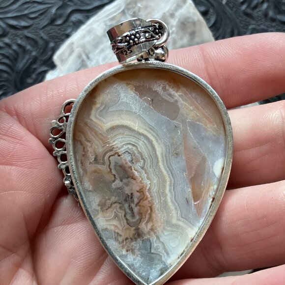 Boho Styled Citrine and Crazy Lace Agate Pendant Stone Crystal Jewelry - Picture 8 of 8